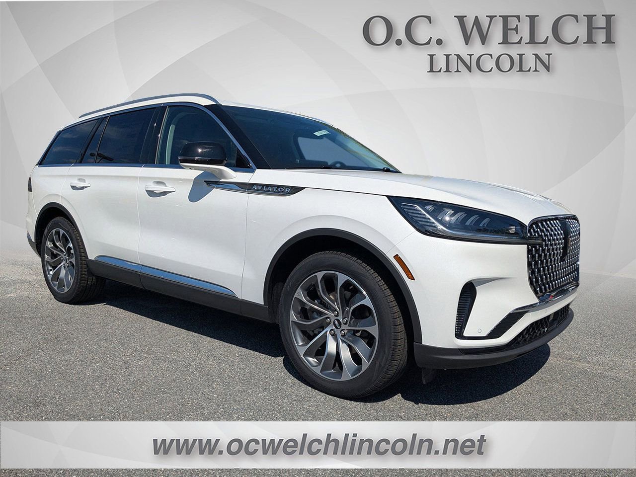New 2025 Lincoln Aviator 2WD w/ Equipment Group 101A