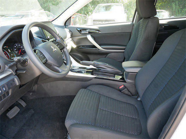 New 2025 Mitsubishi Eclipse Cross LE image 4