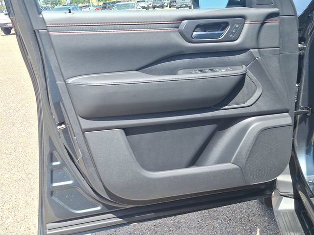 New 2026 Nissan Armada PRO-4X w/ Captain's Chari Seat Package AWD/4WD image 10