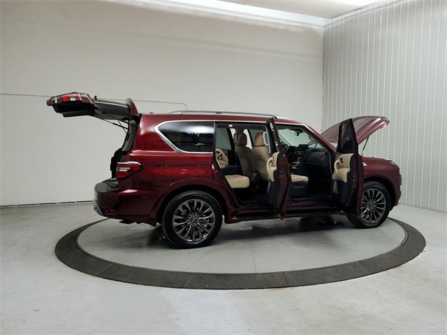 Used 2024 Nissan Armada Platinum w/ Captain's Chairs Package image 15