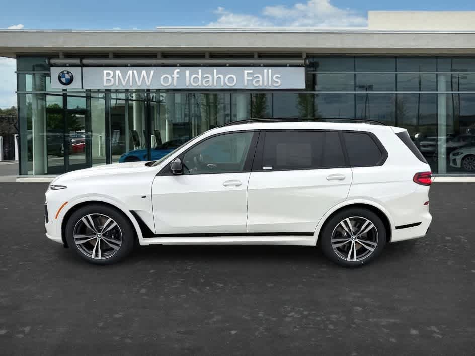 New 2026 BMW X7 M60i AWD/4WD image 4