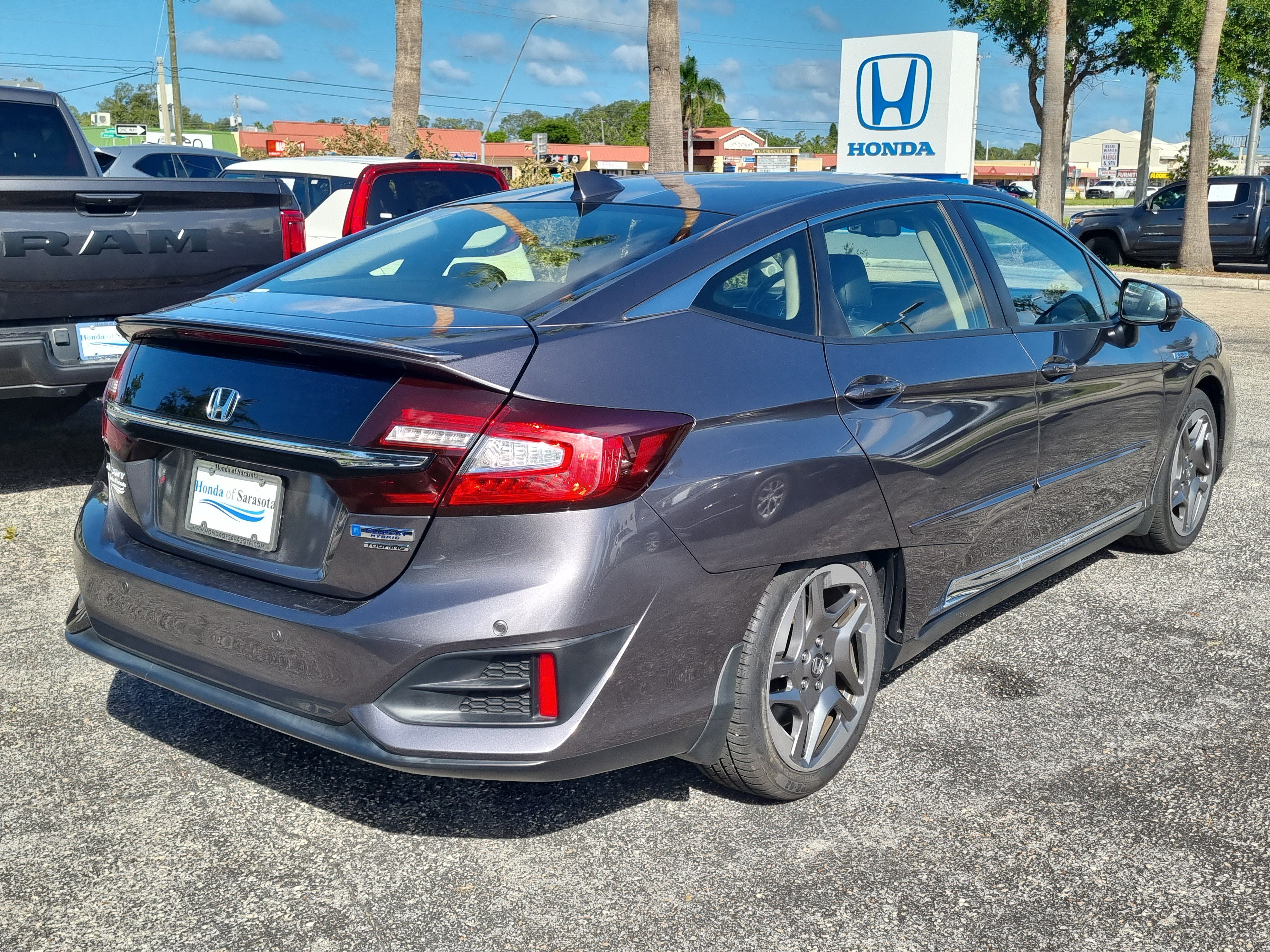 Used 2018 Honda Clarity Touring image 7