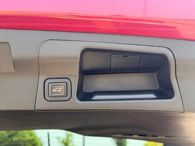 Used 2017 GMC Acadia Denali w/ Technology Package AWD/4WD image 38