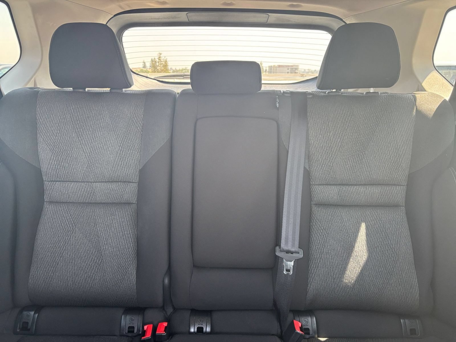 Used 2025 Nissan Rogue SV AWD/4WD image 39