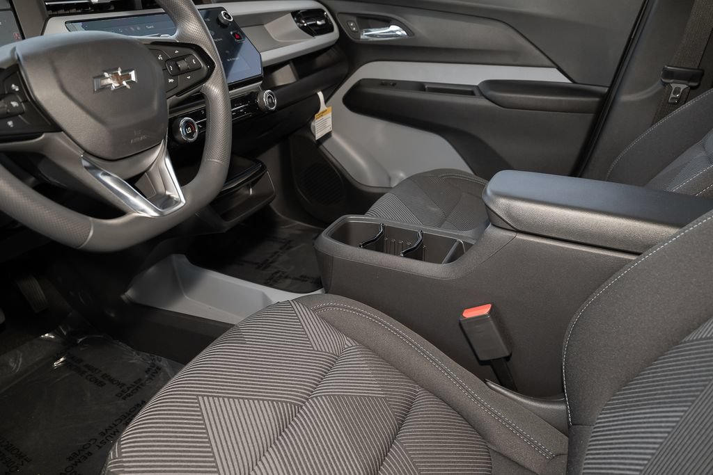 New 2027 Chevrolet Bolt LT FWD image 28