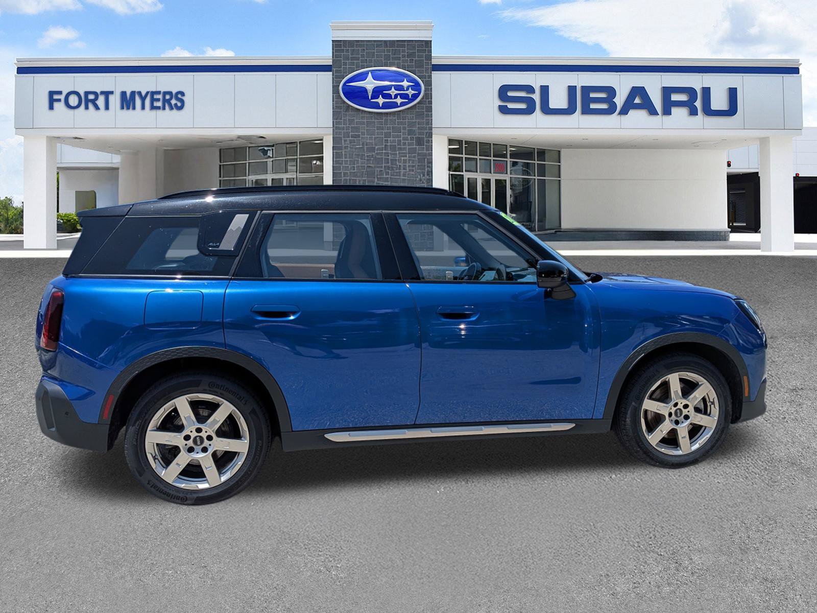 Used 2025 MINI Cooper Countryman S AWD/4WD image 3