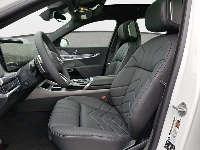 New 2026 BMW 740i xDrive image 11