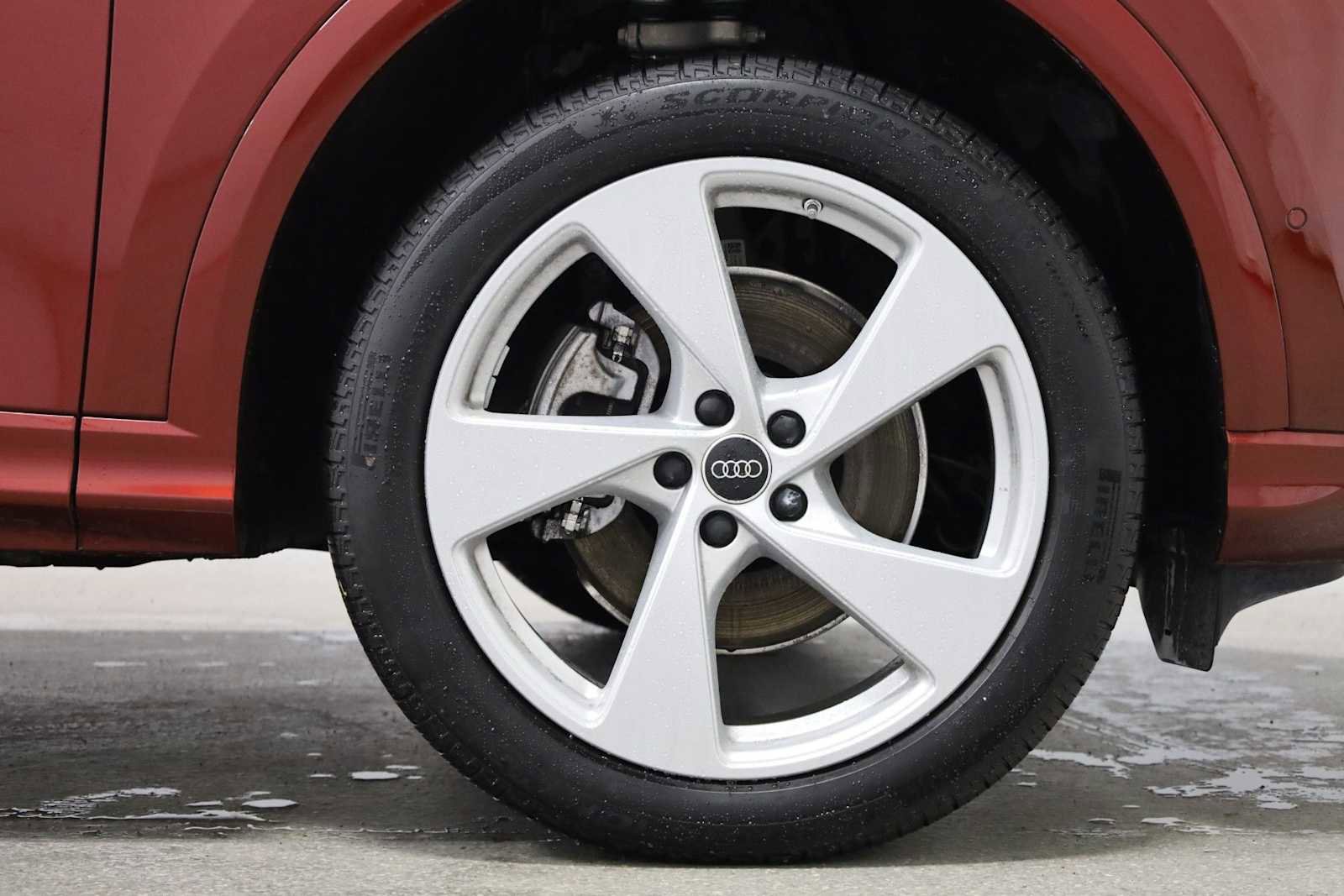 Used 2025 Audi Q5 Premium Plus w/ Premium Plus image 12