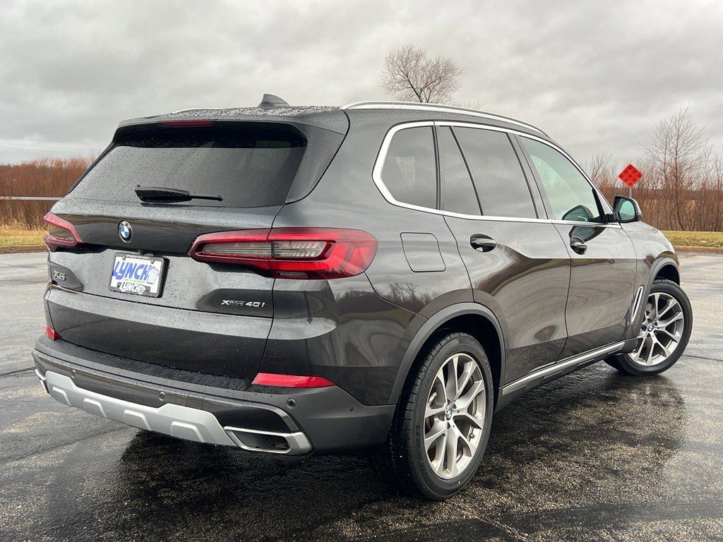 Used 2021 BMW X5 xDrive40i w/ Convenience Package AWD/4WD image 4