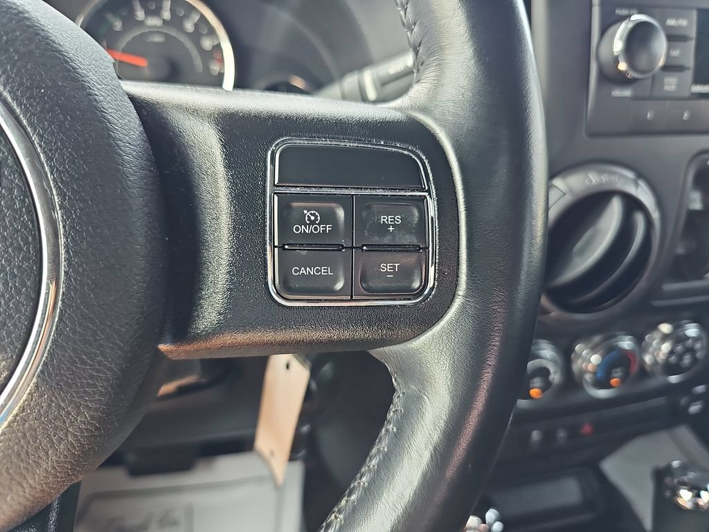 Used 2018 Jeep Wrangler Unlimited Sport S AWD/4WD image 18