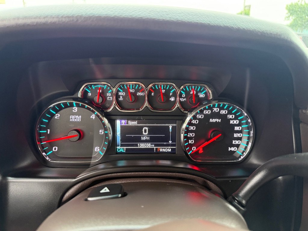 Used 2016 Chevrolet Suburban LTZ AWD/4WD image 30