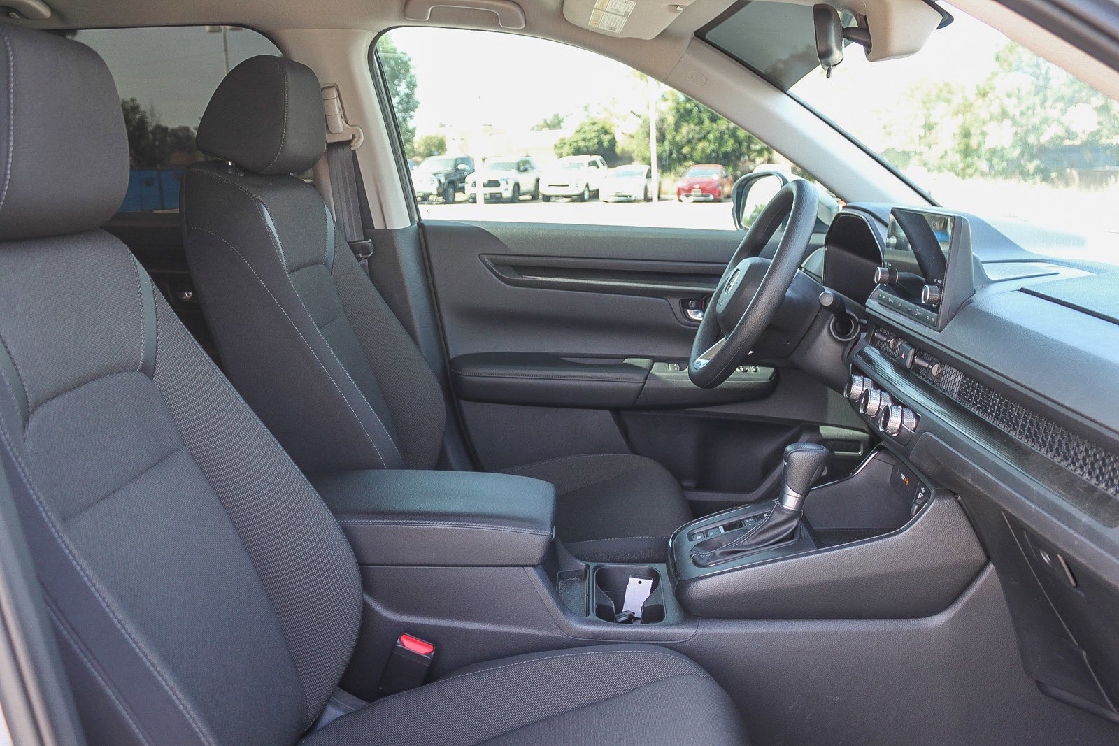 Used 2025 Honda CR-V LX image 18