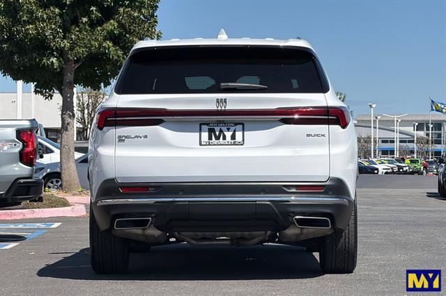 Used 2025 Buick Enclave Preferred AWD/4WD image 5