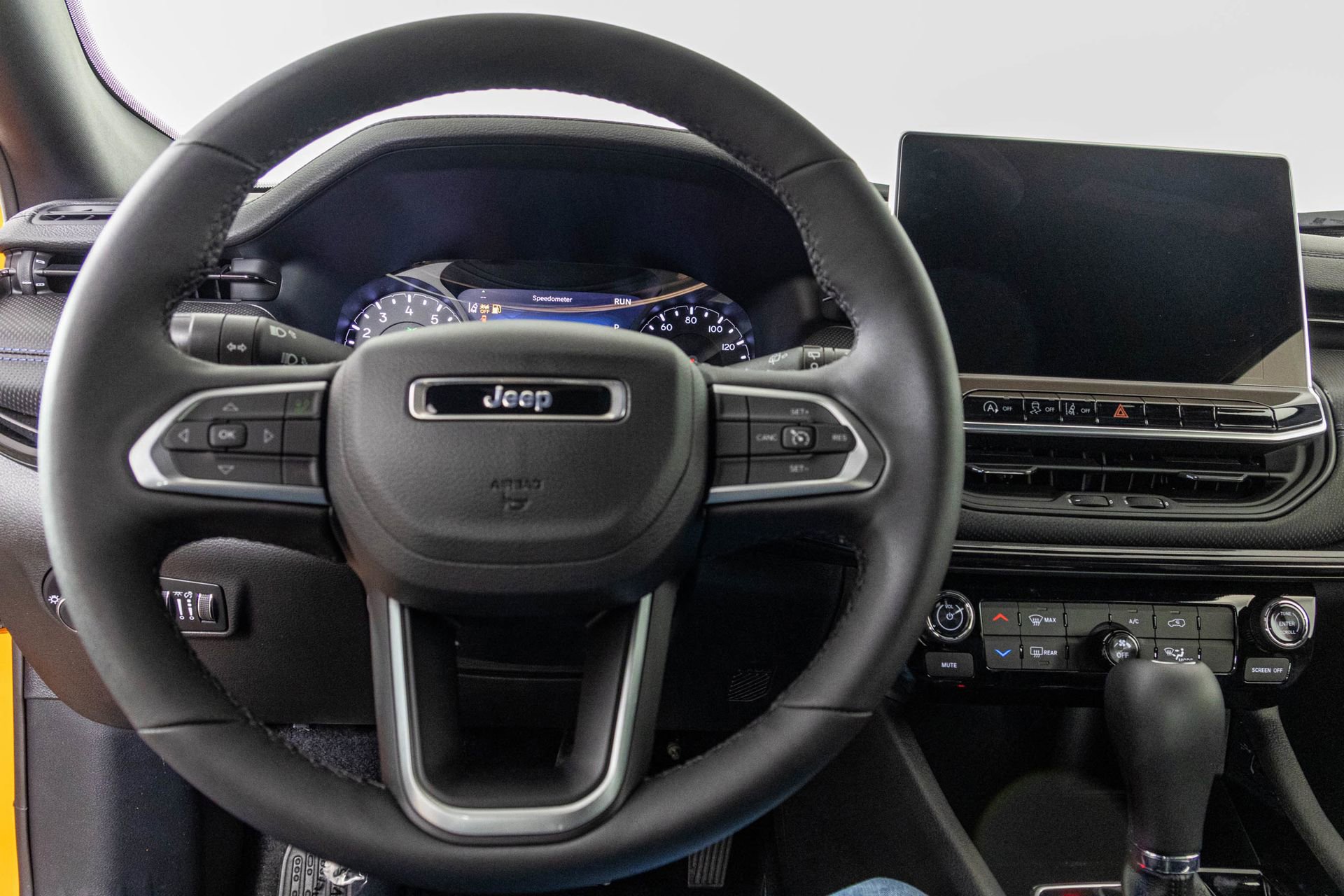 New 2026 Jeep Compass Latitude image 26