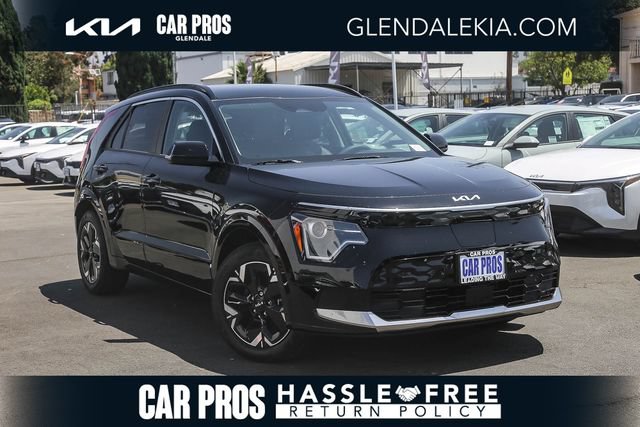 New 2026 Kia Niro Wind FWD image 1