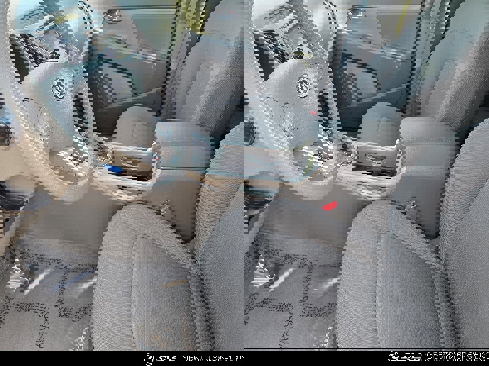 Used 2011 Kia Sportage LX w/ Navigation Pkg image 12