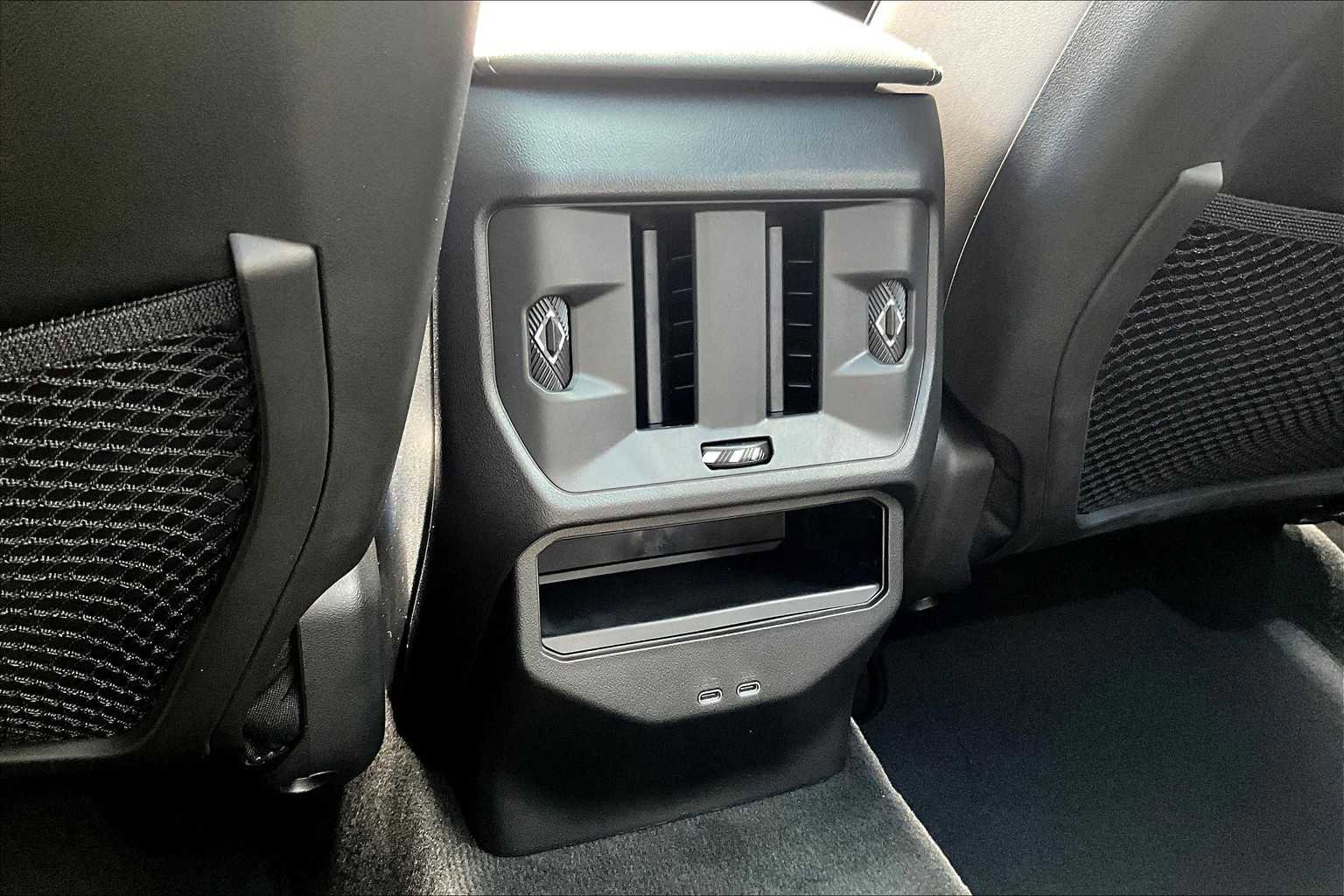 Used 2026 BMW X3 xDrive30 w/ Premium Package image 17