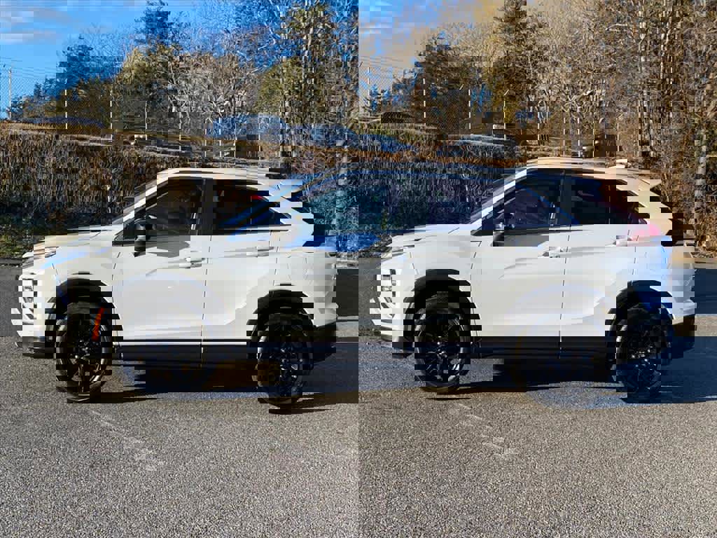 Used 2024 Mitsubishi Eclipse Cross LE video 2