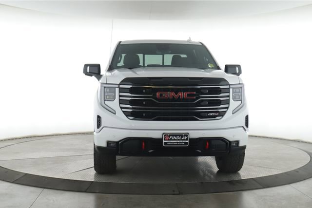Used 2025 GMC Sierra 1500 AT4 w/ Technology Package AWD/4WD image 12