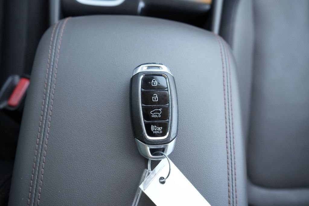 Used 2019 Hyundai Santa Fe AWD image 41