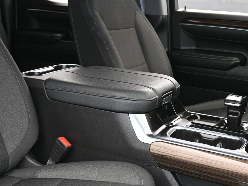 Used 2024 Chevrolet Silverado 1500 RST image 40