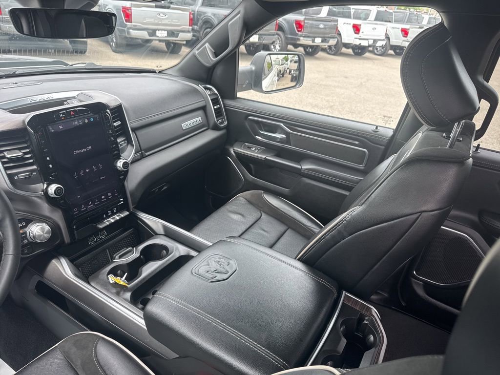 Used 2026 RAM 1500 Laramie w/ Sport Appearance Package AWD/4WD image 19