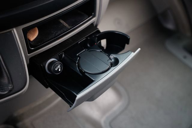 Used 2016 Mercedes-Benz Sprinter 2500 image 30