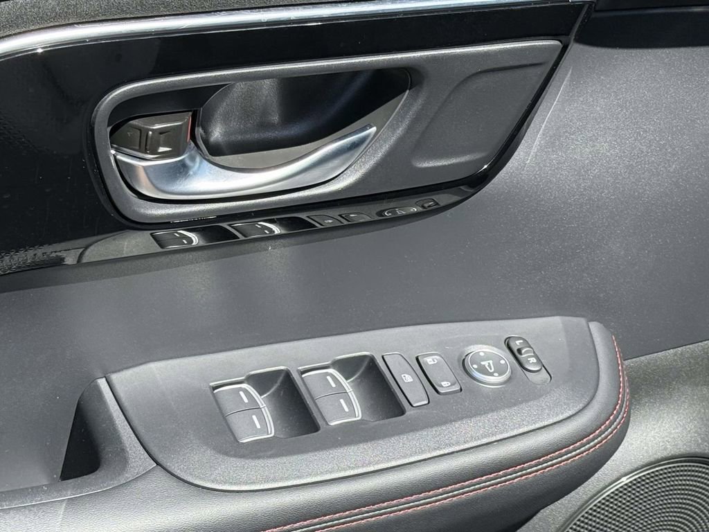 Used 2025 Acura ADX A-Spec image 11