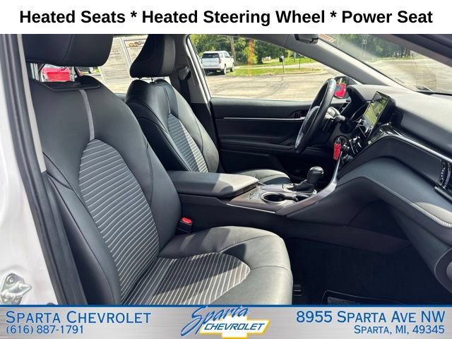 Used 2024 Toyota Camry SE FWD image 27