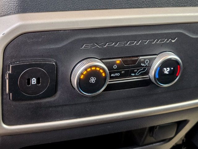 Used 2024 Ford Expedition Max XLT RWD image 15