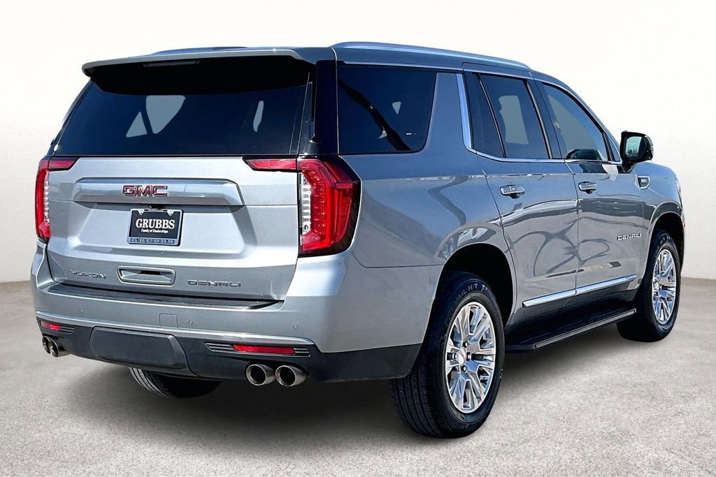 Used 2024 GMC Yukon Denali image 2