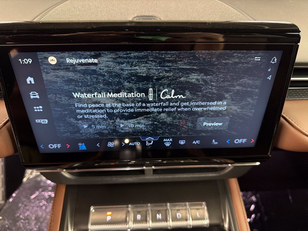 New 2026 Lincoln Nautilus Reserve AWD/4WD image 10