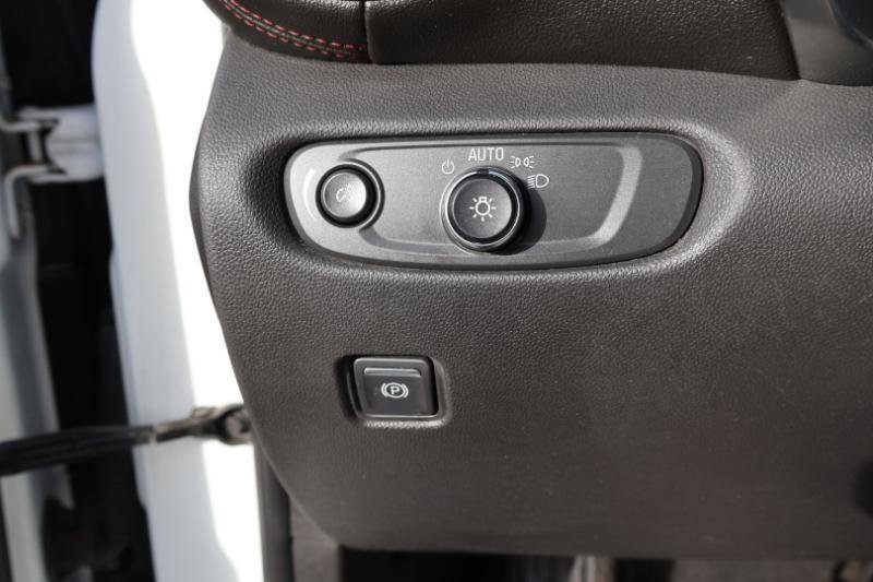 Used 2019 Chevrolet Blazer RS image 17