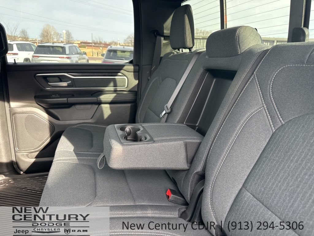Used 2023 RAM 1500 Big Horn AWD/4WD image 15