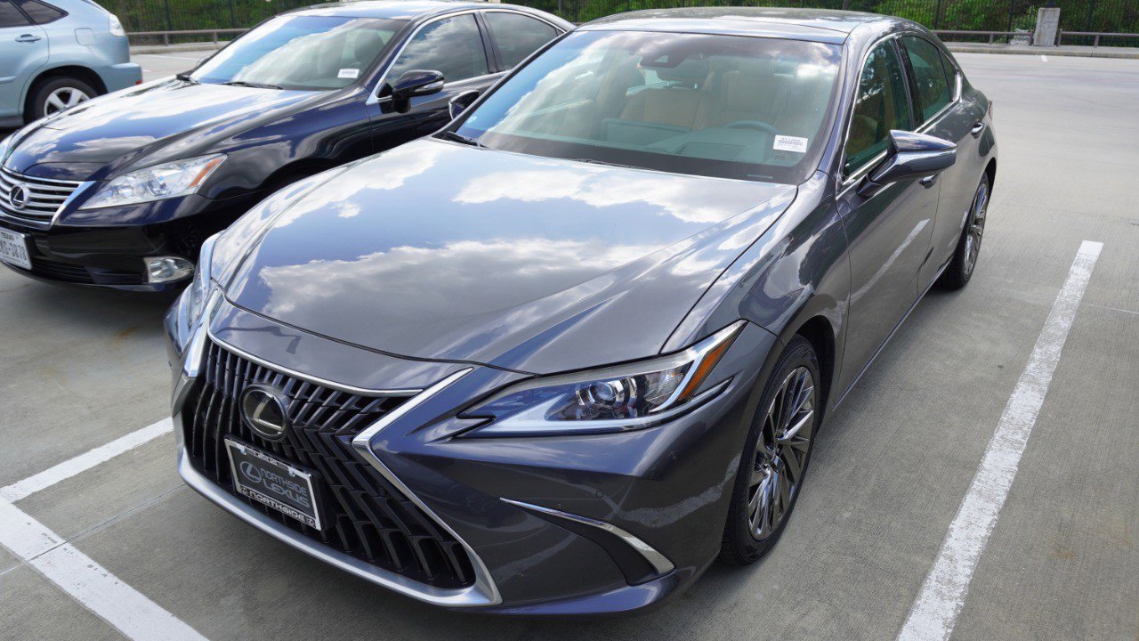 Certified 2024 Lexus ES 350 w/ Technology Package video 1