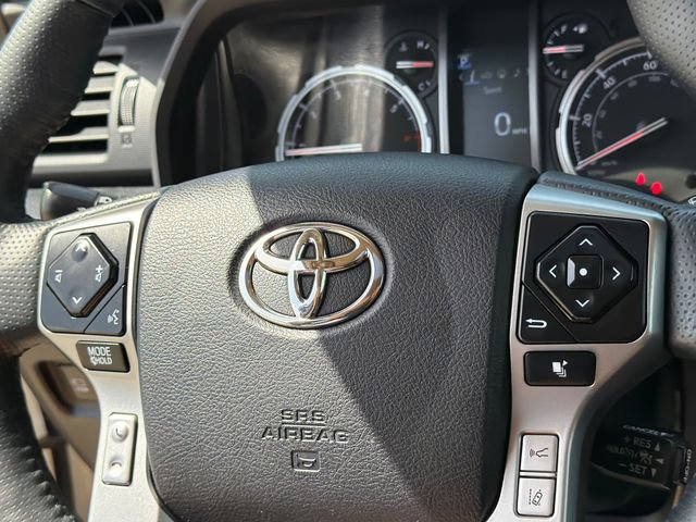 Used 2023 Toyota 4Runner Limited AWD/4WD image 30