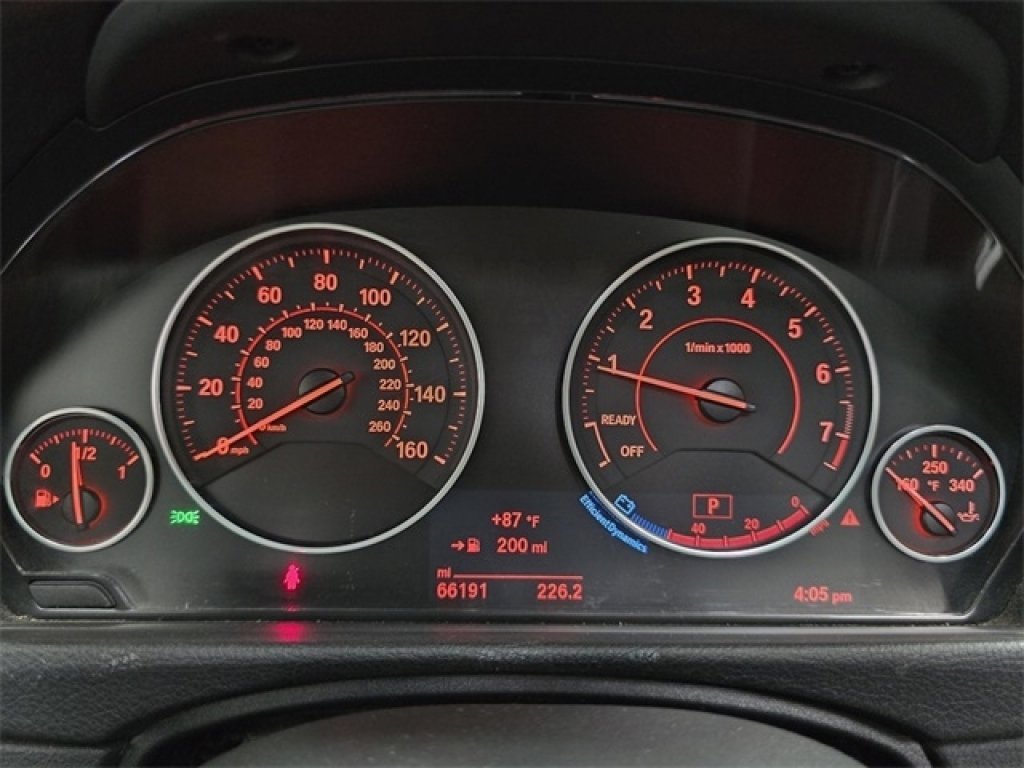 Used 2016 BMW 328i xDrive Sedan AWD/4WD image 26