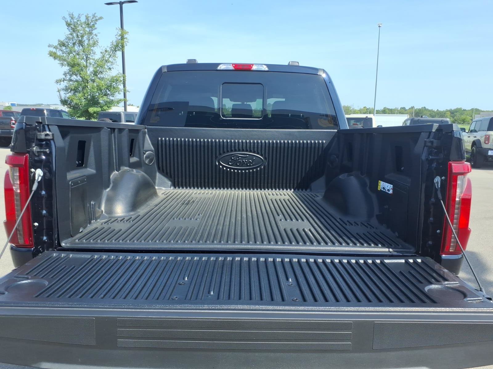 New 2026 Ford F150 XLT w/ Equipment Group 302A MID AWD/4WD image 16