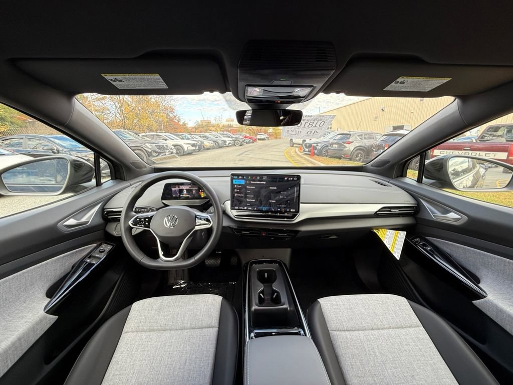 New 2025 Volkswagen ID.4 Pro image 21