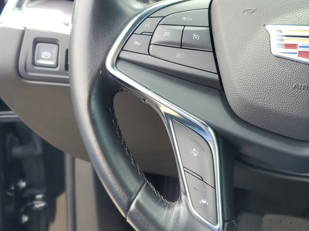 Used 2023 Cadillac XT5 Luxury AWD/4WD image 10