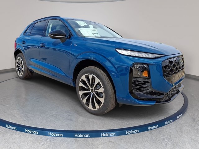 New 2026 Audi Q3 quattro 2.0T AWD/4WD image 4