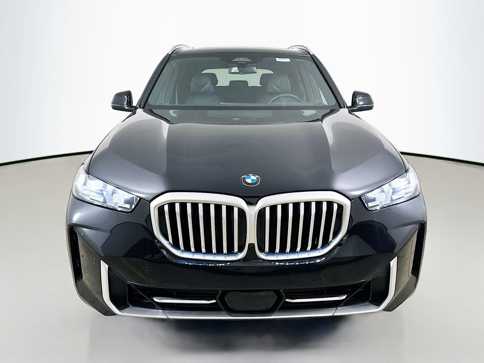New 2026 BMW X5 xDrive40i w/ Climate Comfort Package AWD/4WD image 2