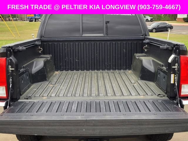 Used 2017 Toyota Tacoma SR5 w/ Tow Package image 9