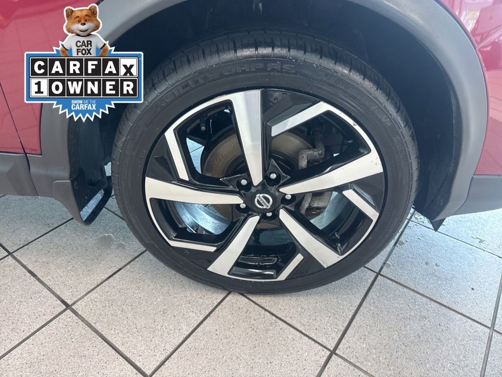 Used 2022 Nissan Rogue Sport SL AWD/4WD image 23