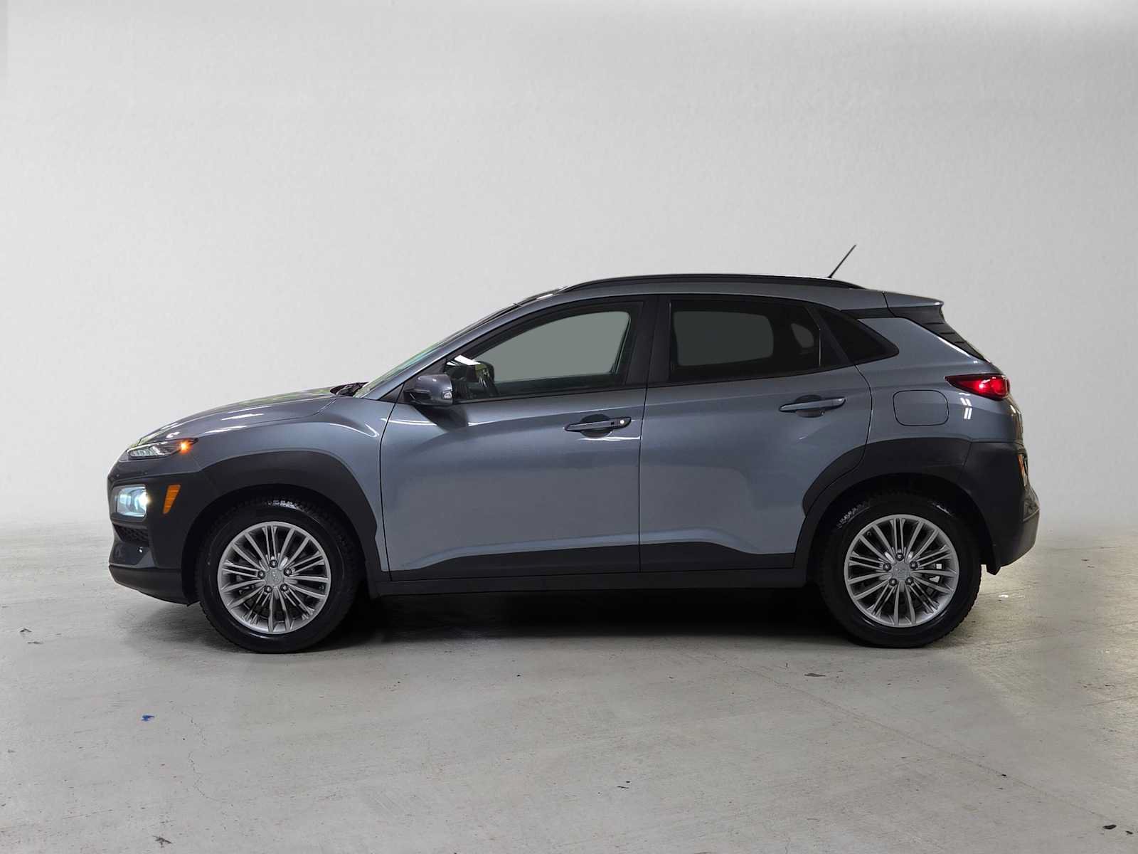 Used 2021 Hyundai Kona SEL w/ Cargo Package AWD/4WD image 6