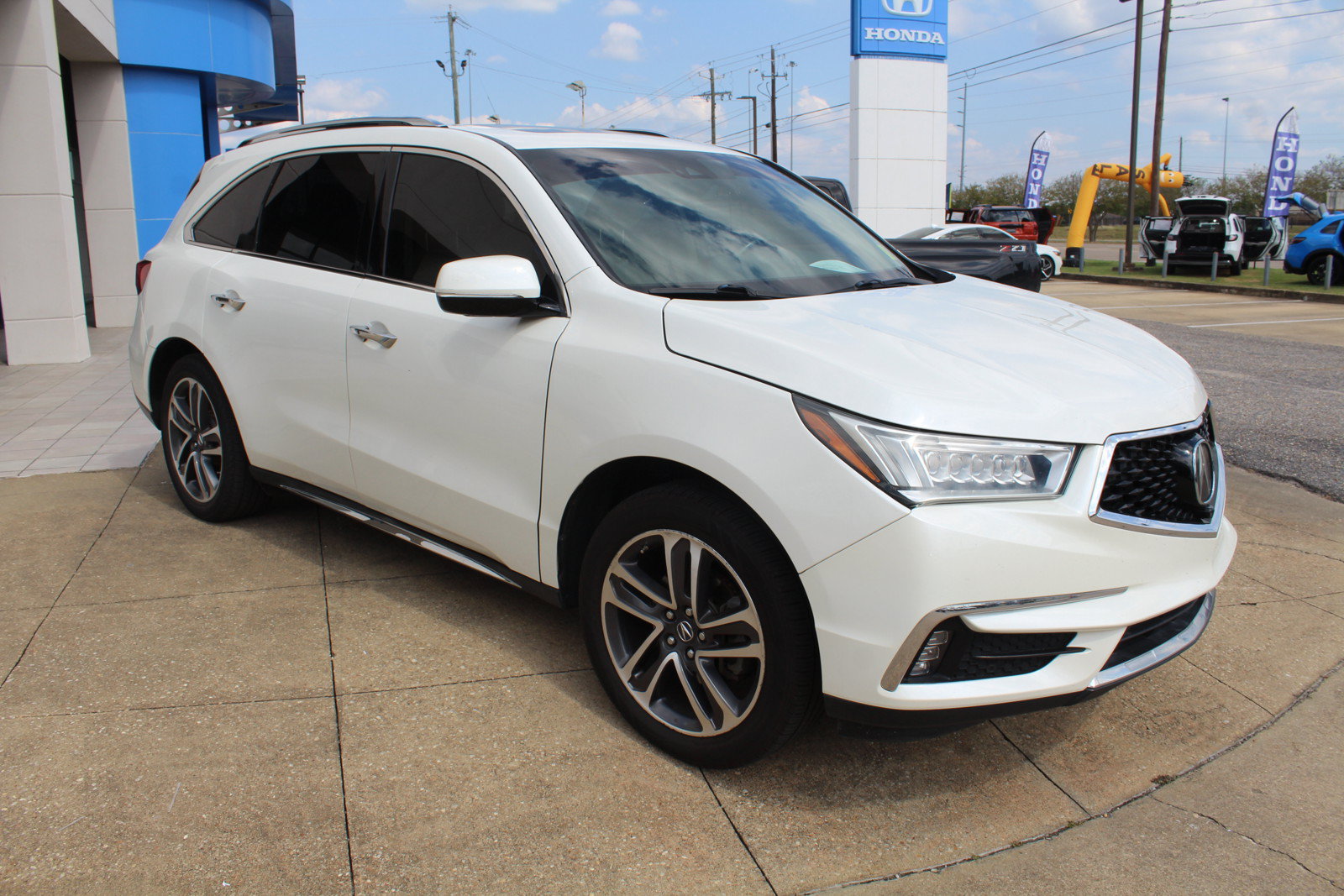 Used 2018 Acura MDX w/ Advance Package AWD/4WD image 1