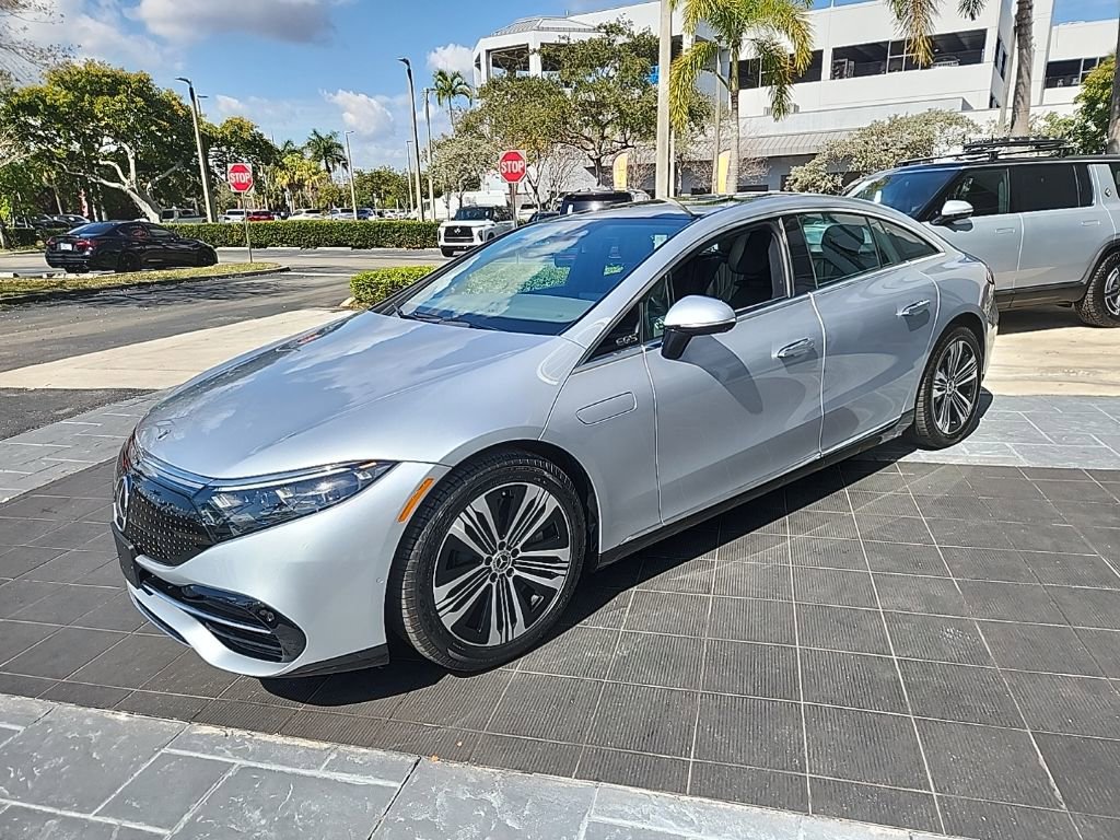 Used 2023 Mercedes-Benz EQS 450+ Sedan image 17