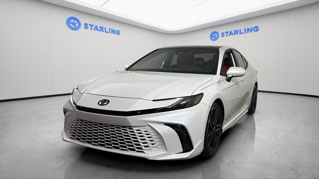 Used 2025 Toyota Camry XSE FWD image 16