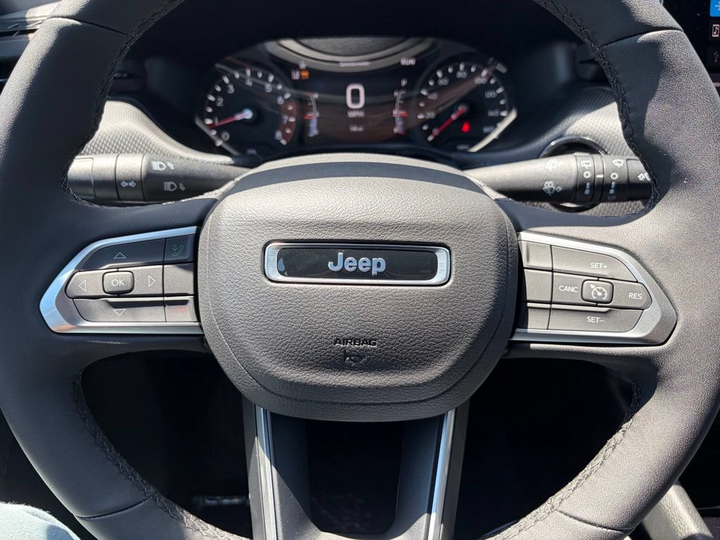 New 2026 Jeep Compass Latitude AWD/4WD image 30