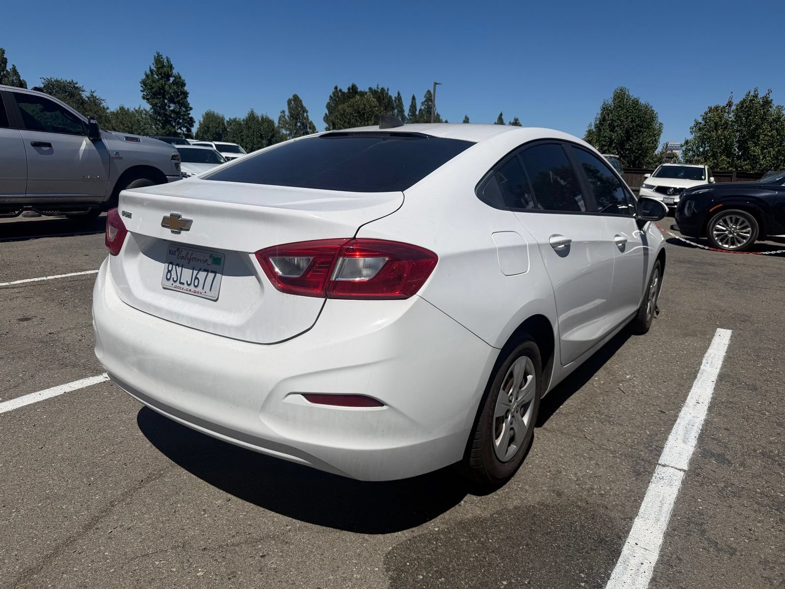 Used 2017 Chevrolet Cruze LS FWD image 5